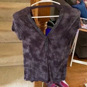 American Eagle over-sized tee